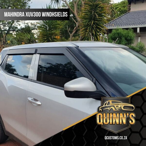 Mahindra XUV300 (Windshields D/C)